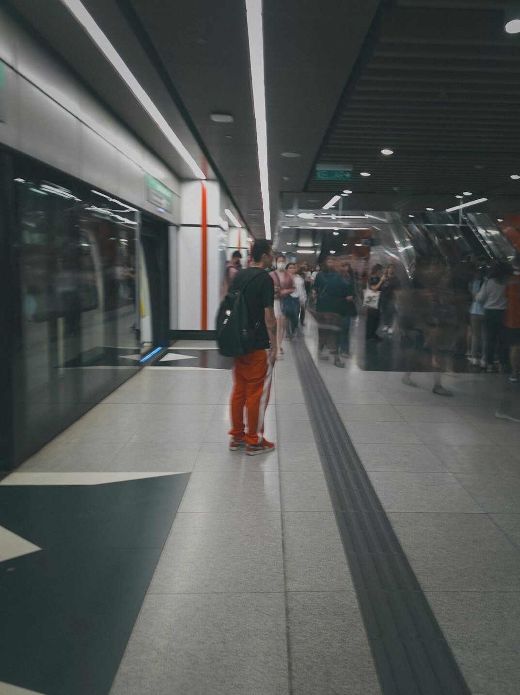 crowded train station platform